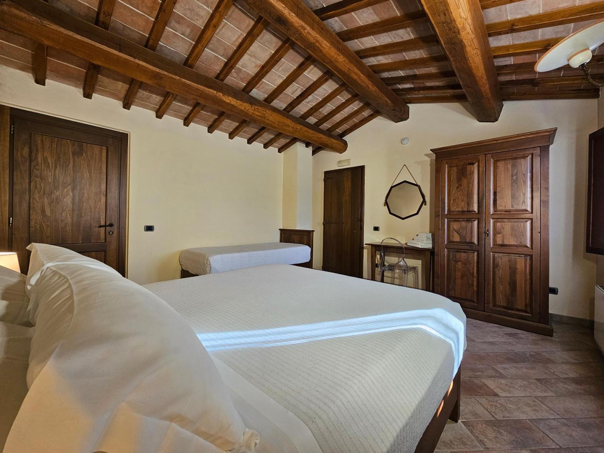 Villa La Fonte Di Montebuono à Magione Chambre photo