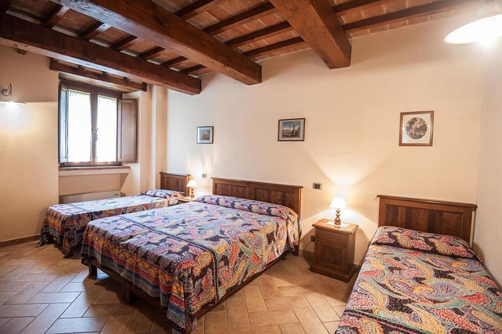 Villa La Fonte Di Montebuono à Magione Chambre photo